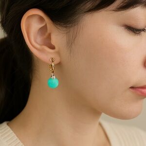 Vintage Screw back Earrings Turquoise colored dangle rhinestone heart